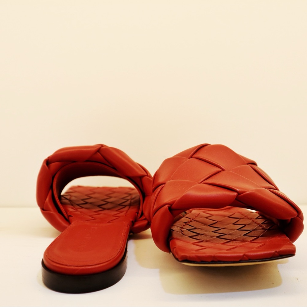 Bottega red woven sandal